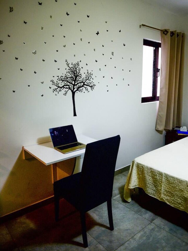 モダン アンド ホームリー  アパートメント イン マルサスカラ