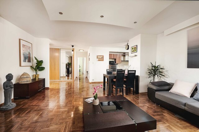 ルミナ ラックス アパートメント ニア ズウォテ タラスィ