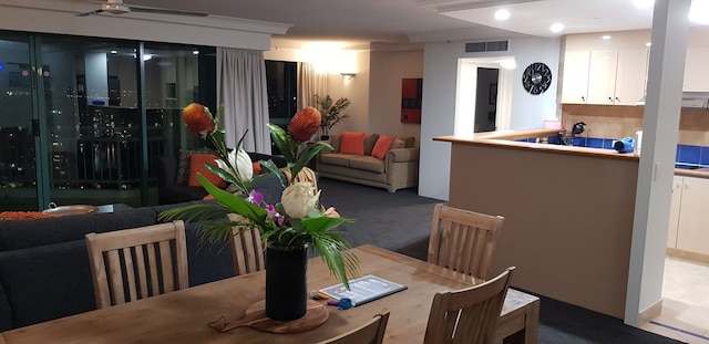 クラウンタワー 25th フロア バイ ゴールドコースト プレミアム