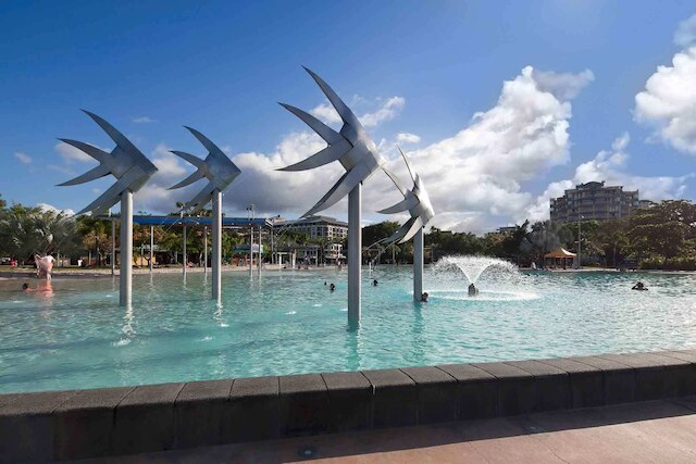 市内に近い簡単な地下室ユニット 4