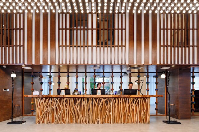 リヤズ ラヴァンヤ