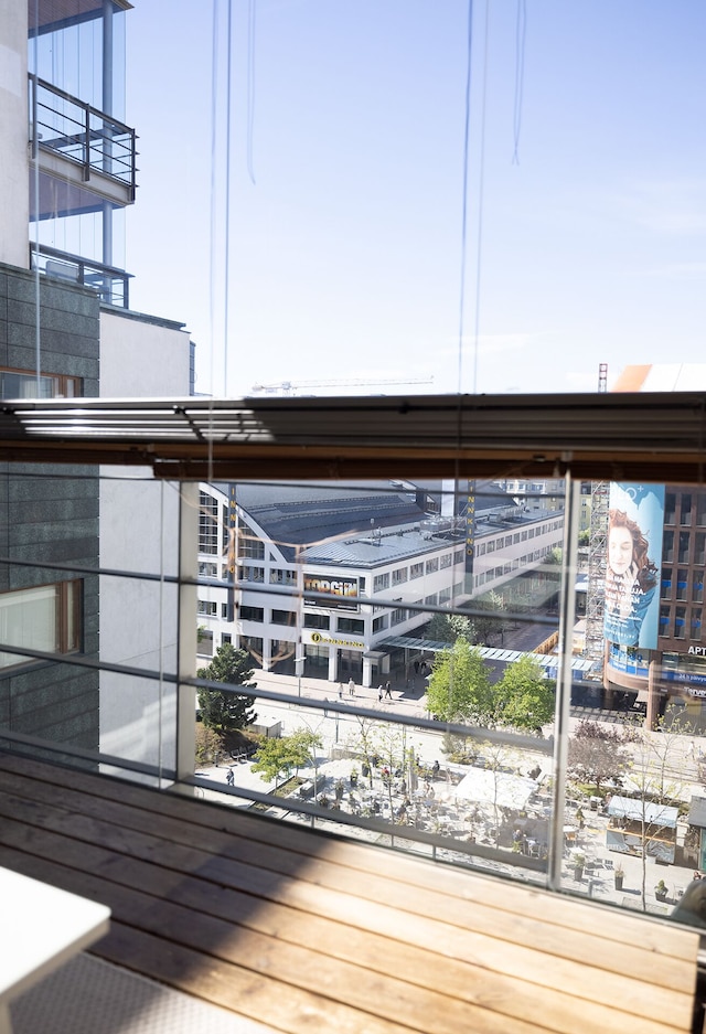 2ndhomes デラックス スタジオ w サウナ & バルコニー