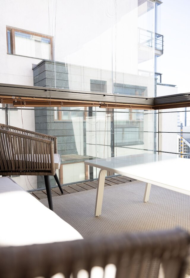 2ndhomes デラックス スタジオ w サウナ & バルコニー