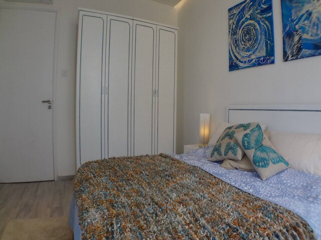 セントジュリアンズのビーチ近くのプール付きアパート