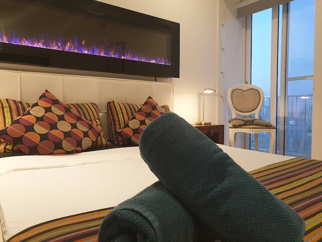 セントジュリアンズのビーチ近くのプール付きアパート