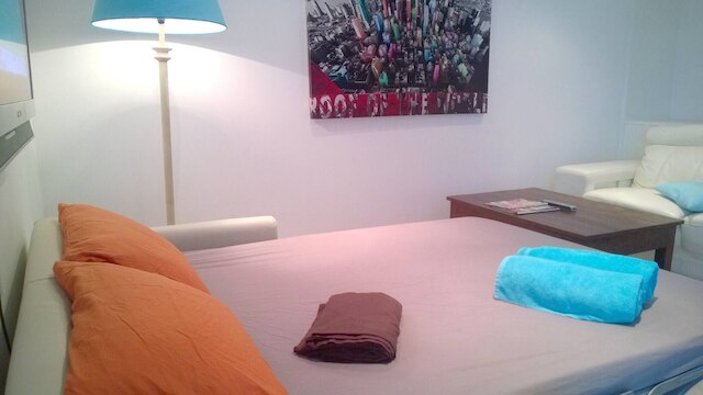 セントジュリアンズのビーチ近くのプール付きアパート