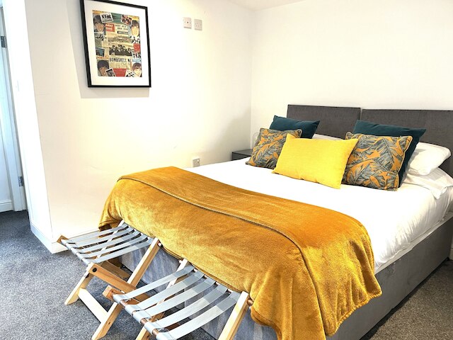 デュプレックス バージ シネマ ルーム 6 エンスイート ダブル トリプル ベッドルームズ グレート ソーシャル スペーシズ