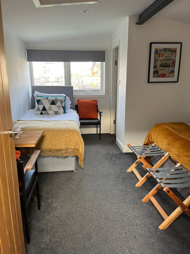 デュプレックス バージ シネマ ルーム 6 エンスイート ダブル トリプル ベッドルームズ グレート ソーシャル スペーシズ