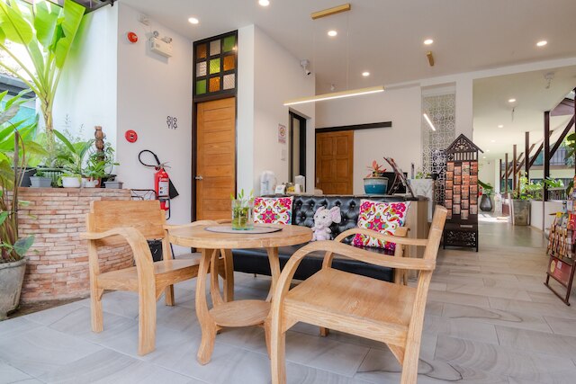 ナイン-カイ-モン ブティック ホテル