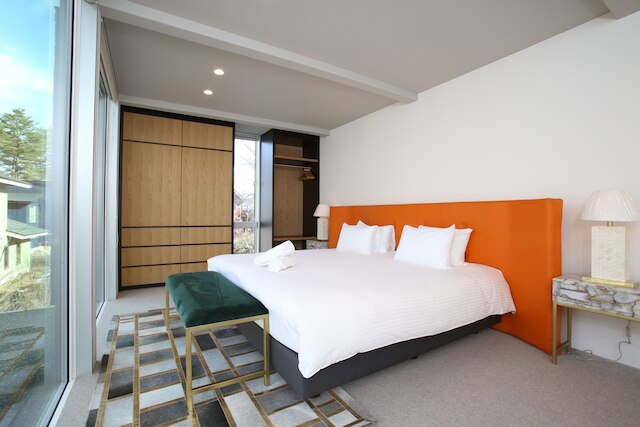 ザ・ムー バイ ザ・ハクバ・コレクション