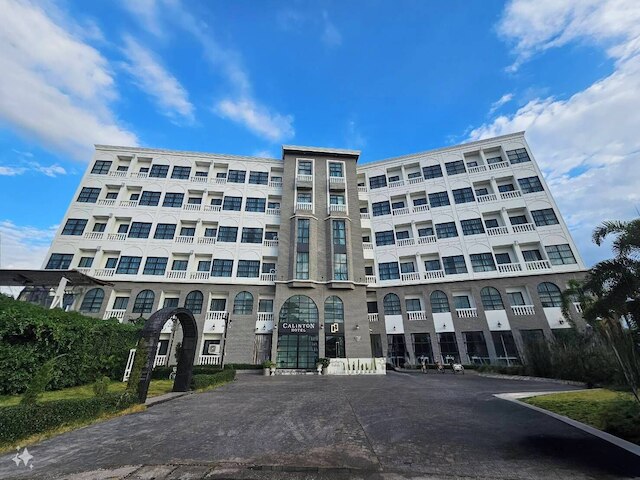 カリントン ホテル