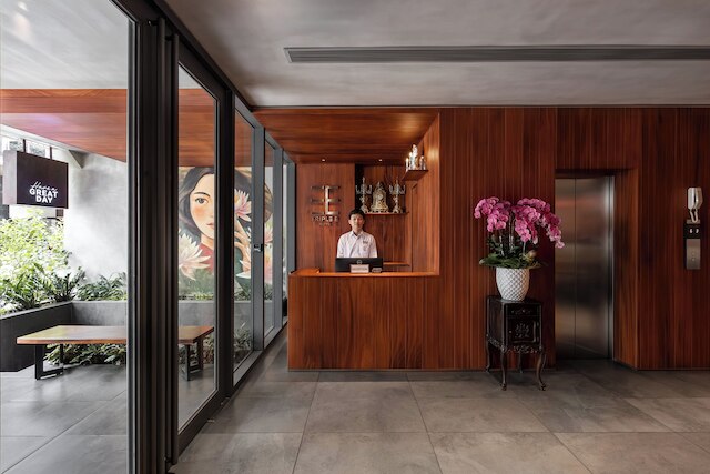 トリプル E ホテル メトロ ベン タン