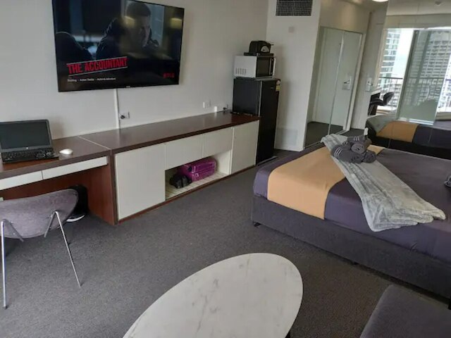 あなたの滞在はサーファーで