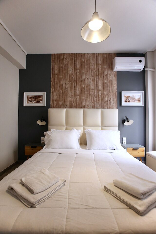 GKエルモウストラート