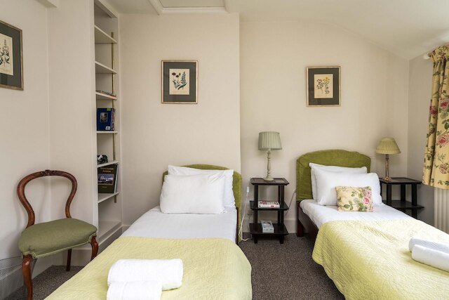 チャーミング 2 ベド ガーデン ハウス - ハマースミス