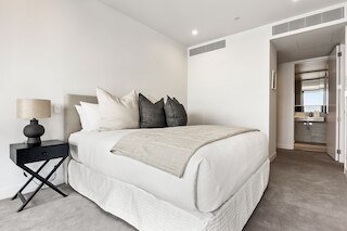 モダン・オアシス・イン・ウィニヤード・クオーター