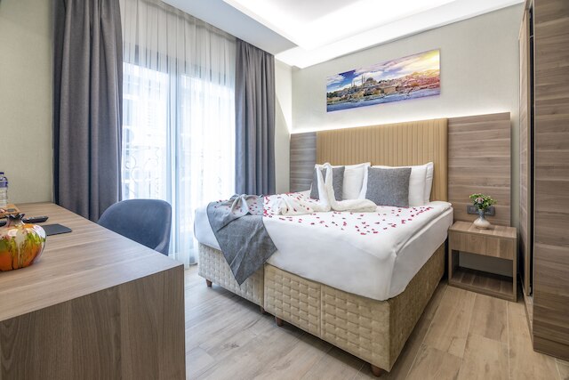 THE OMIYA（ザ・オオミヤ）