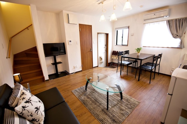 プラスライフ大浜 Room5