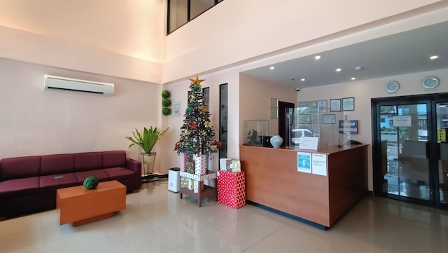 グランドエミリアホテル