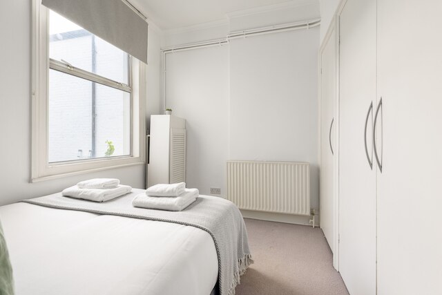 アメージング フラット イン バタシー