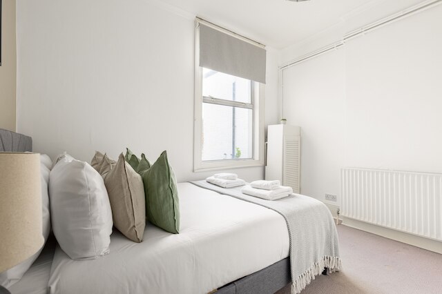 アメージング フラット イン バタシー