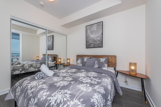 プランユアステイ - トロントハーバーフロント