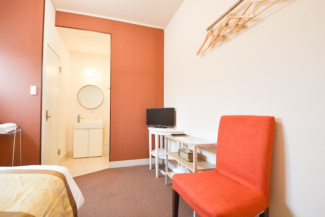 コンフィーステイ猿沢池