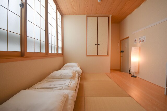 コンフィーステイ猿沢池