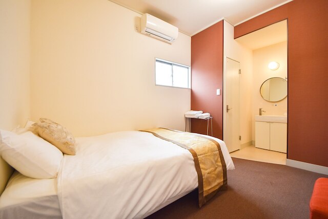 コンフィーステイ猿沢池