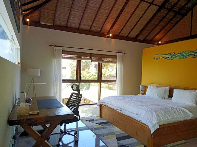 ヴィラ マハラニ ジンバラン