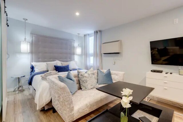 カーサ クイーン-レスリービル スイート ウィズ ラージ パティオ