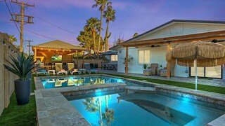 ジャスト リステッド ! オールド タウン パラダイス W5 テD プール & スパ !