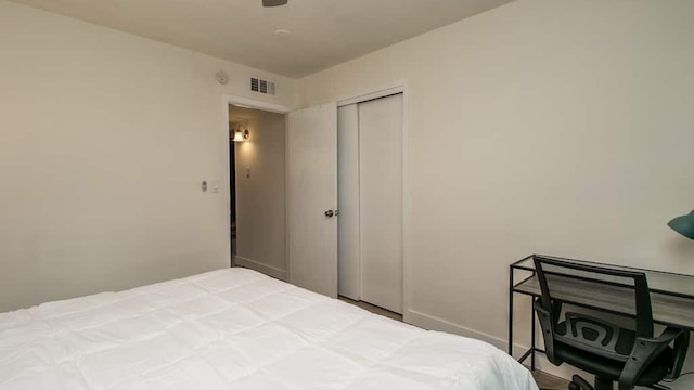 リモデーレド 2 ベッドルーム W/ ヤード イン オールド タウン スコッツデール !