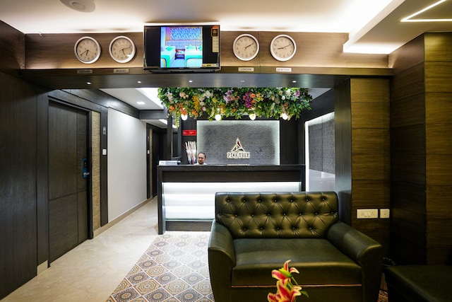 ホテルパインツリー