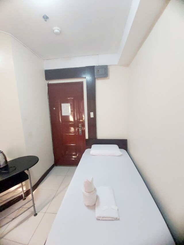 コスモ オテル エスパーニャ ニア Ust