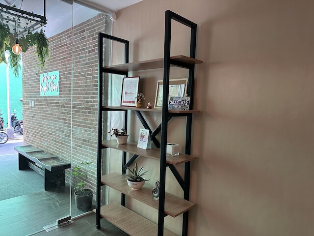 アデン・ホテル