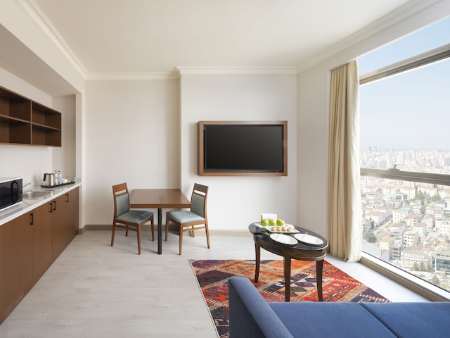 セレクトゥム・シティー・アタシェヒール