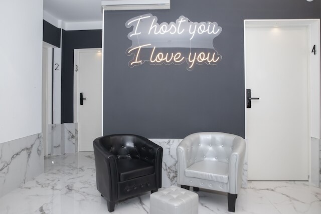 アイ・ホスト・ユー