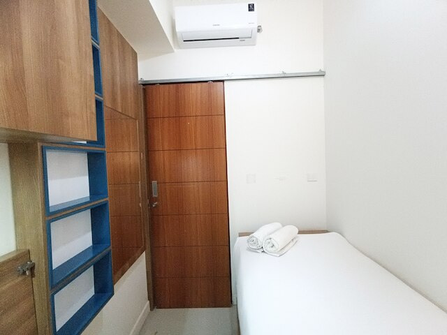 コンフォート ベッドルRム AッTゥ 2ティTH フロア ヴィダ ビュー マカッサル  アパートメント