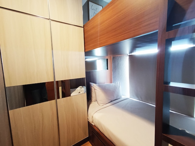 コンフォート アンド ストラテジクゥ2ベッドルーム アパートメント  アット ヴィダ ビュー マカッサル