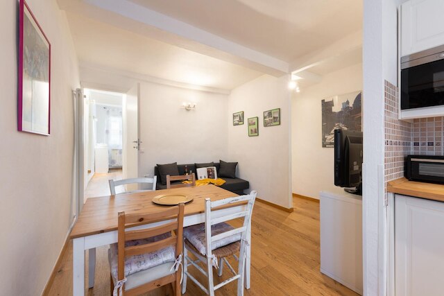 アパルタメント アリエント