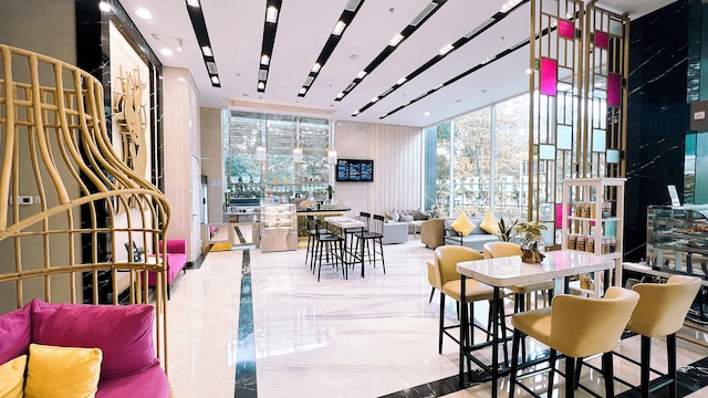 リーゼンホテル＆スイーツ スラバヤ