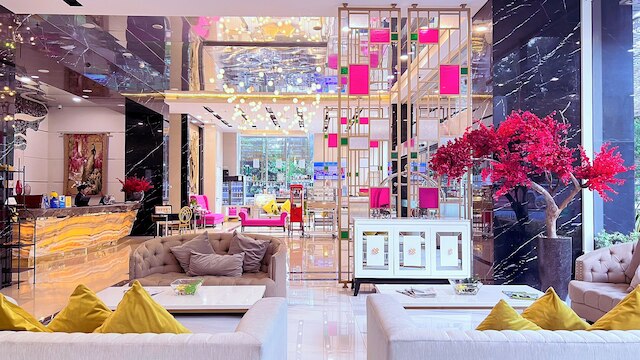 リーゼンホテル＆スイーツ スラバヤ