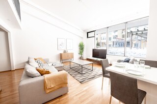 2ndhomes ユニーク110㎡アパートメントw/サウナ