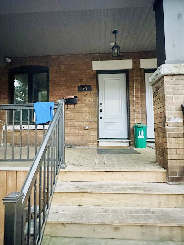 トロント ファーニッシュド ルームズ