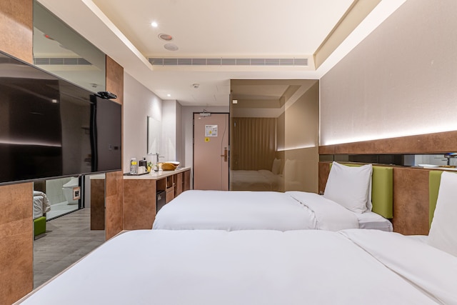 CHECK inn Taichung Qinghai