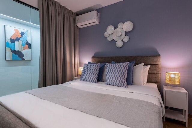 フェードラスリビングダウンタウンフラットアクロポリス