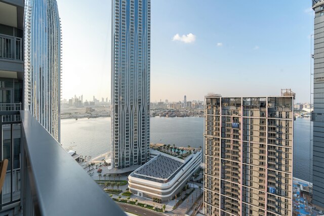 ラクスBnB クリーク ライズ タワー ハーバー ビューズ