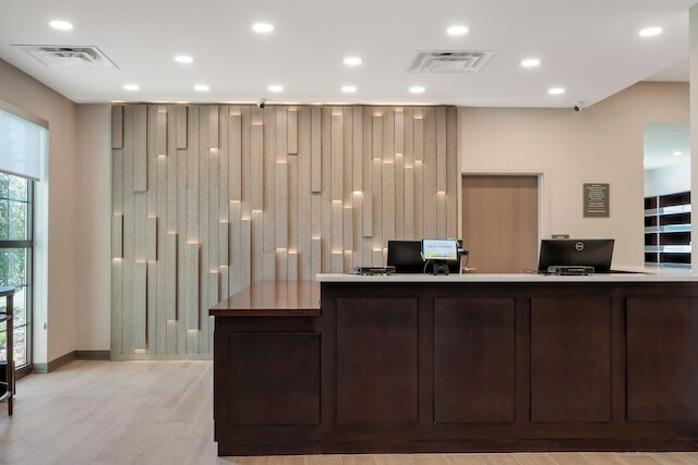 ペスタナオーランドスイーツ - レイクブエナビスタ