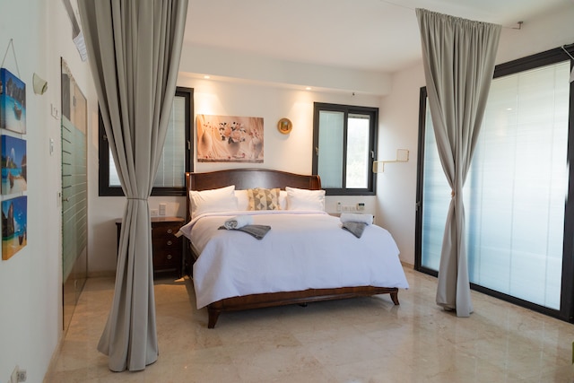 グレース ホロン ヴィラ&プール